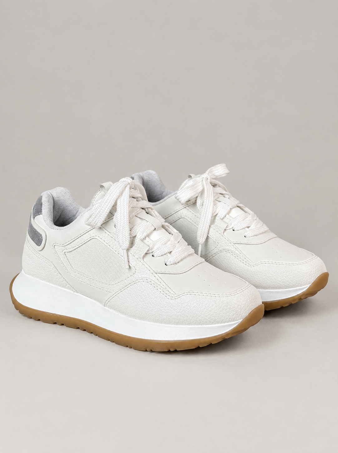 Tenis Coach | Valsú