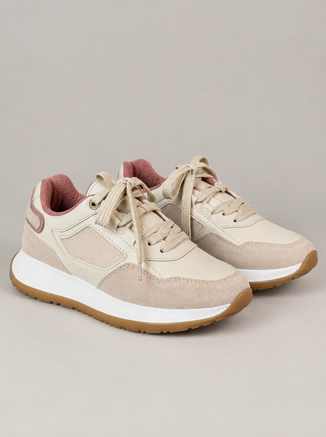 Tenis Coach | Valsú