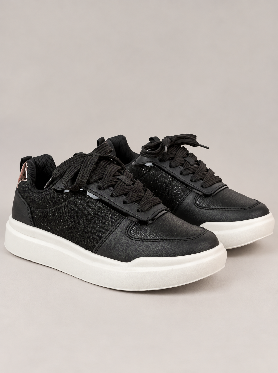 Tenis Luxury | Valsú